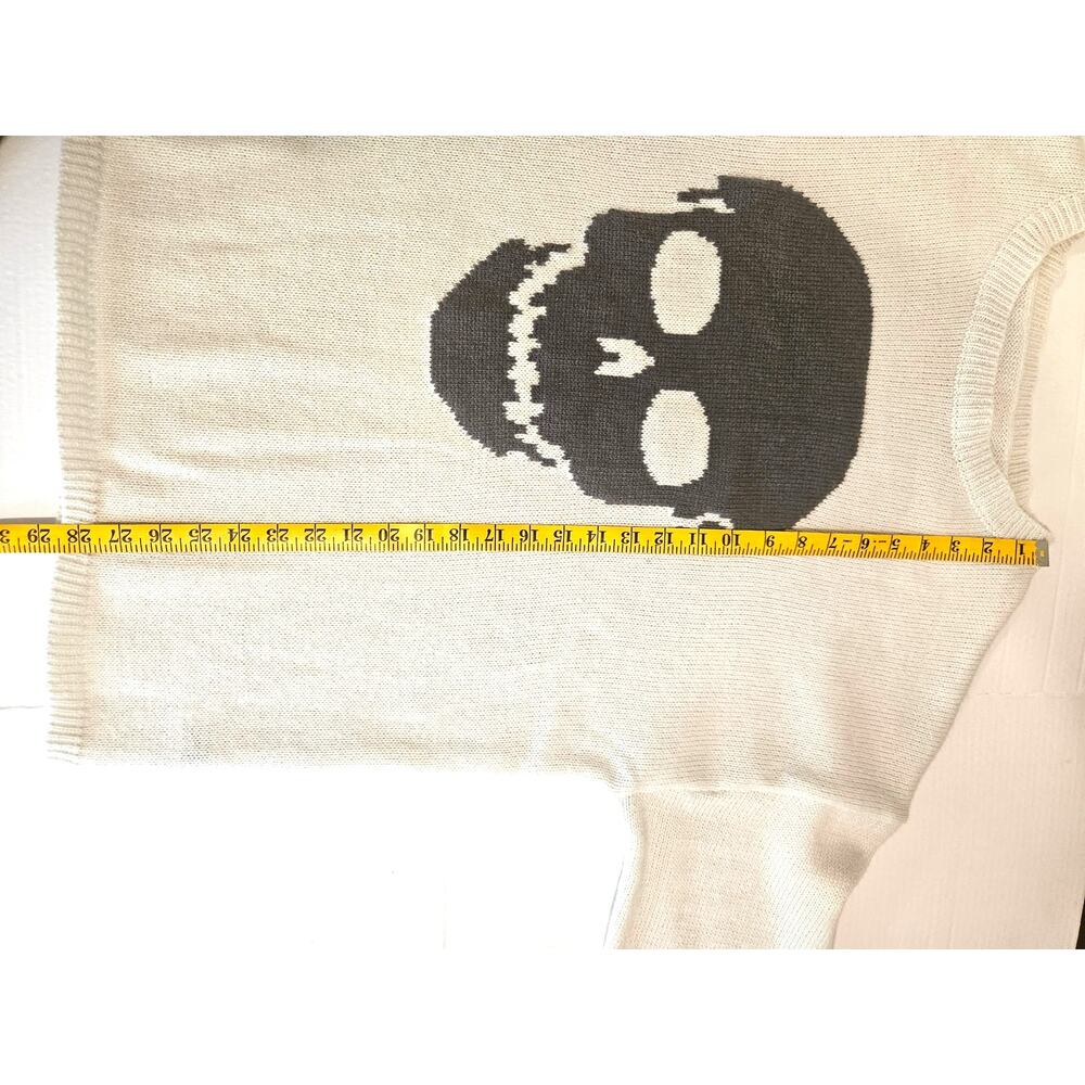 SHEIN Skull Graphic Oversized Drop Shoulder Knit Sweater - Cream / Gray - Picture 5 of 6